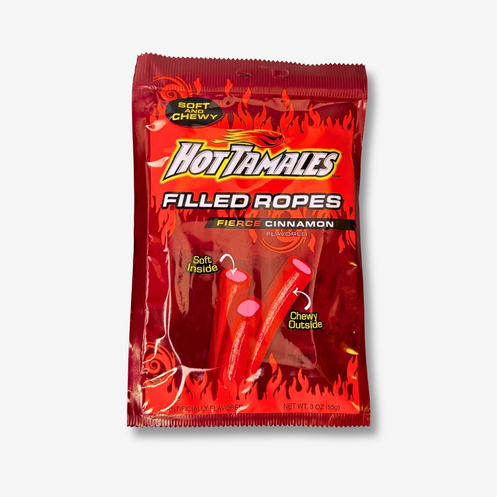 Hot Tamales Fierce Cinnamon Filled Ropes 85g - Scharfe Schnüre mit Zimtgeschmack kaufen - MiMa&